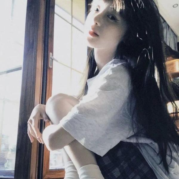 红色